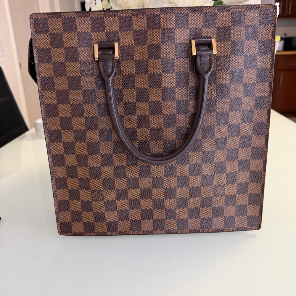 Louis Vuitton LV Hand Bag ,Venice PM Brown Damier. Comes With Dust bag - Picture 2 of 12